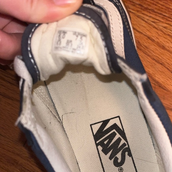 Platform vans - Picture 2 of 3